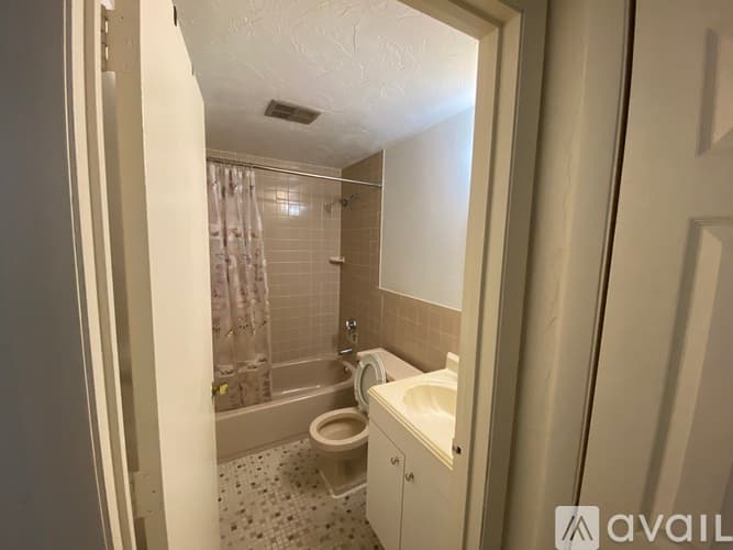 Mansfield Condo: 20 Erick Road