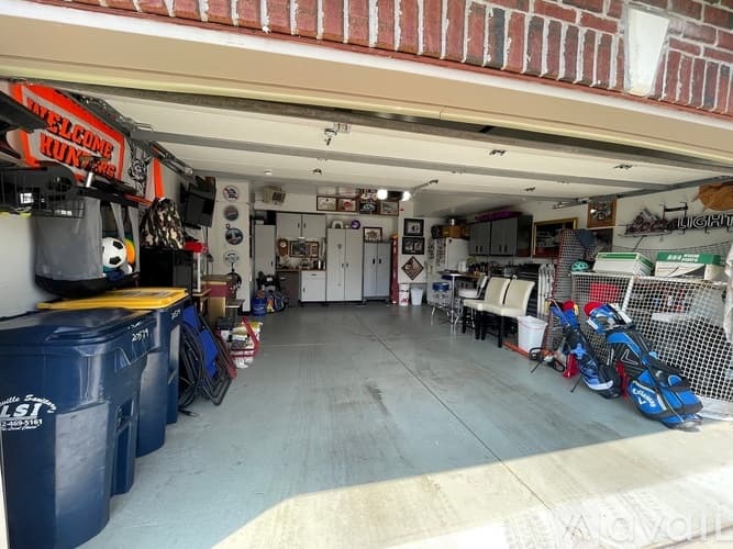 Lakeville Townhome: 20579 Hampshire Way