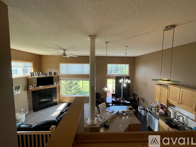 Lakeville Townhome: 20579 Hampshire Way