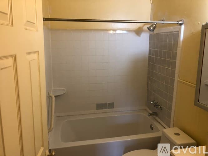 North Little Rock House: 1321 W 57th St