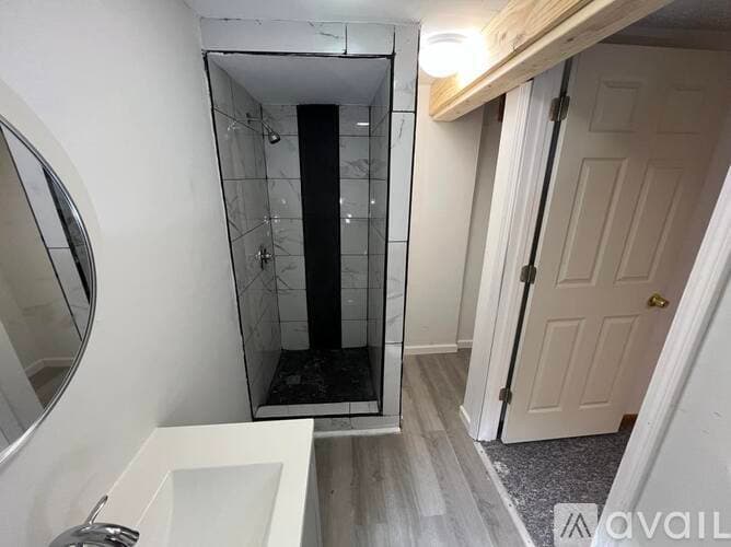 Hilliard Condo: 5185 Singleton Dr