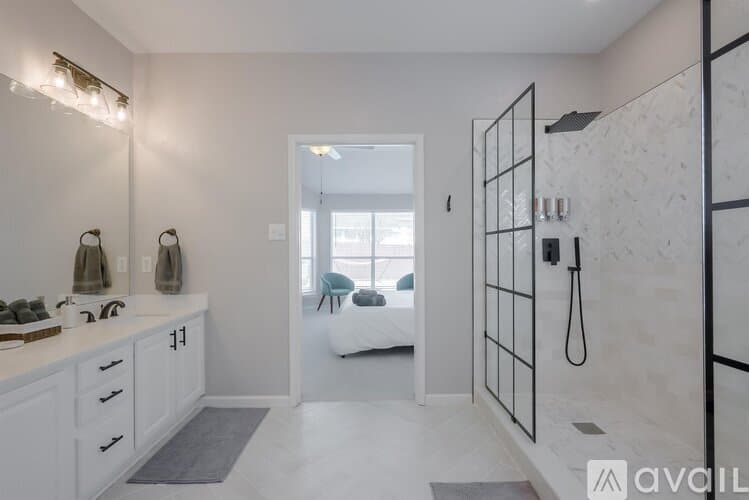 Grand Prairie House: 2808 Wales Ct