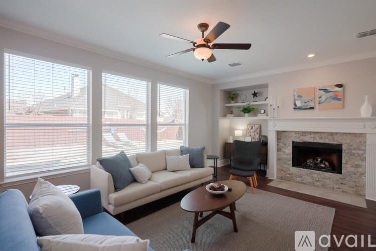 Grand Prairie House: 2808 Wales Ct