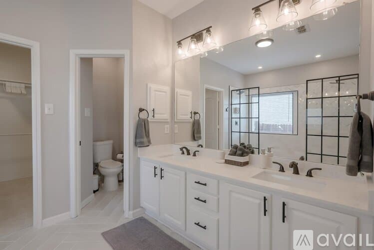 Grand Prairie House: 2808 Wales Ct