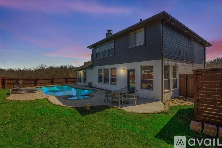 Grand Prairie House: 2808 Wales Ct