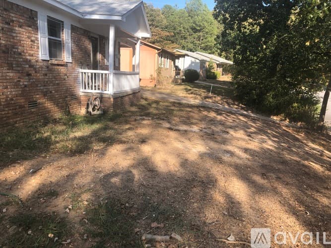 North Little Rock House: 1321 W 57th St