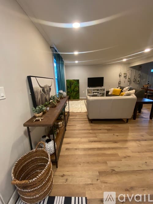 Oxon Hill Apartment: 1309 Dunwoody Avenue
