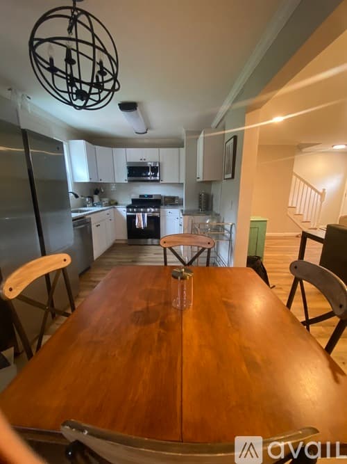 Oxon Hill Apartment: 1309 Dunwoody Avenue