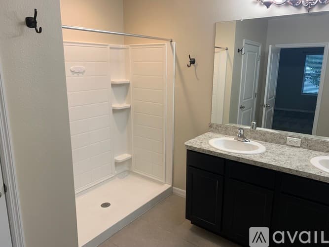 Spring Hill House: 3915 Bramblewood Loop