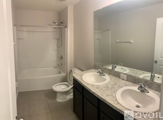 Spring Hill House: 3915 Bramblewood Loop