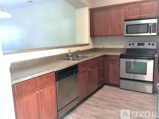 Pooler Townhome: 217 Durham Park Way