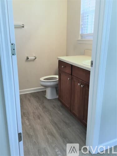 Pooler Townhome: 217 Durham Park Way