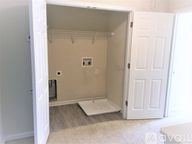 Pooler Townhome: 217 Durham Park Way