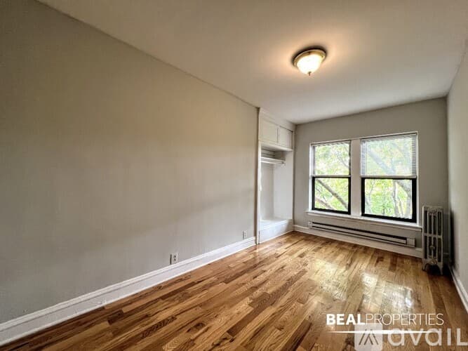 Chicago Apartment: 4614 N Paulina St