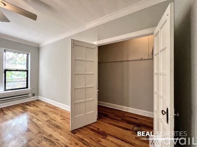 Chicago Apartment: 4614 N Paulina St