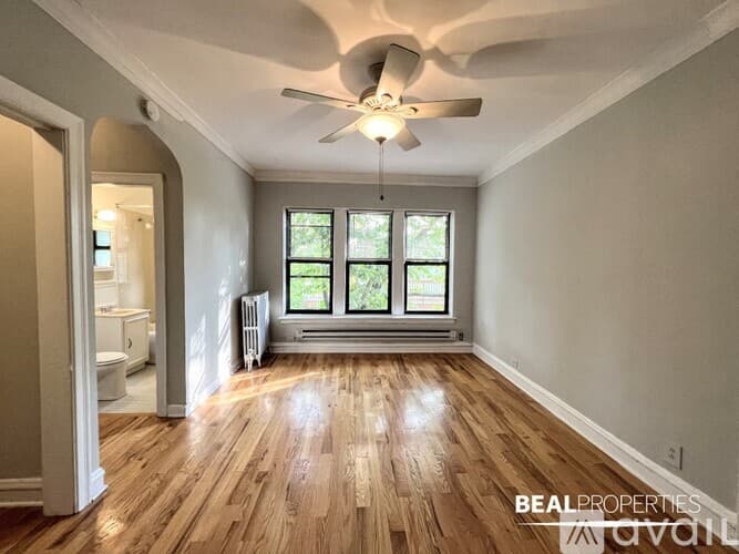 Chicago Apartment: 4614 N Paulina St