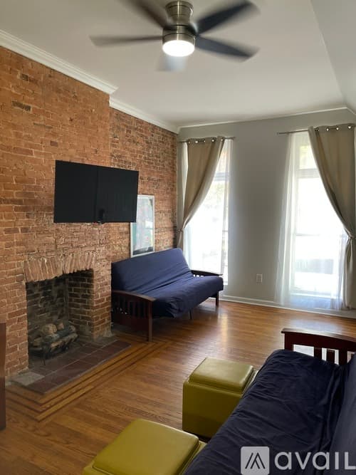 Baltimore Apartment: 802 North Broadway