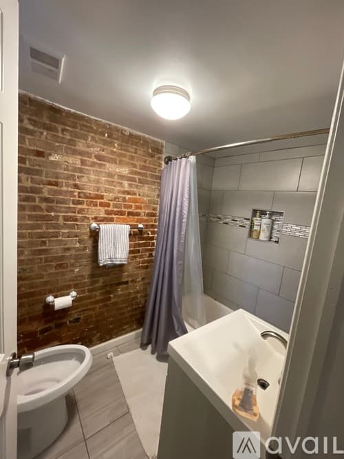 Baltimore Apartment: 802 North Broadway