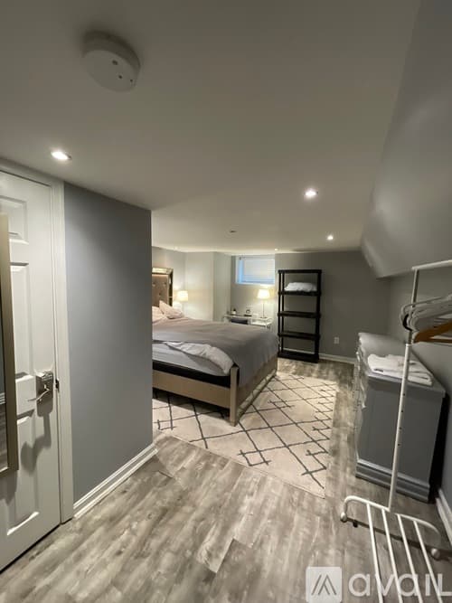 Baltimore Apartment: 802 North Broadway