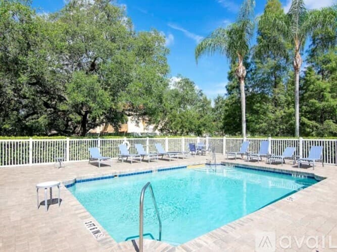 Tampa Townhome: Gaspar Oaks Dr