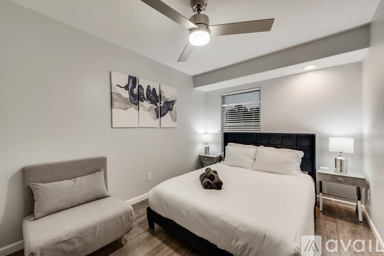 Arlington House: 1203 Andrews St