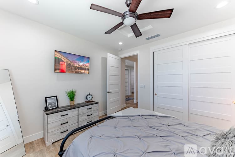 Lake Havasu City House: 3230 N Kiowa Blvd
