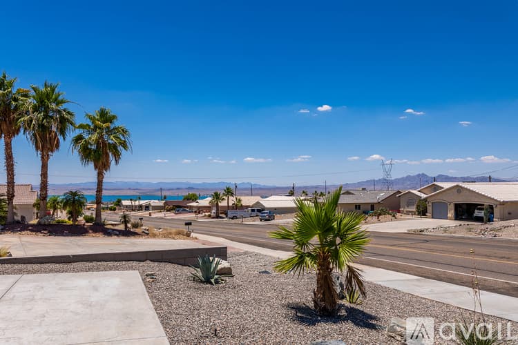 Lake Havasu City House: 3230 N Kiowa Blvd
