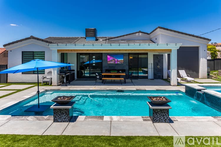 Lake Havasu City House: 3230 N Kiowa Blvd