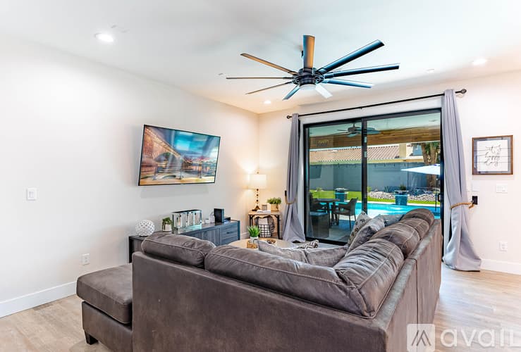 Lake Havasu City House: 3230 N Kiowa Blvd