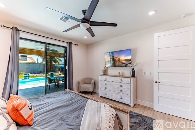 Lake Havasu City House: 3230 N Kiowa Blvd