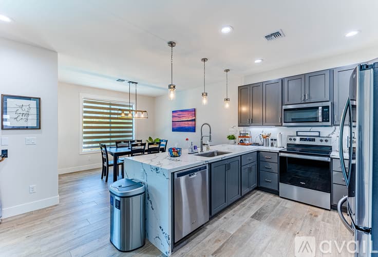 Lake Havasu City House: 3230 N Kiowa Blvd
