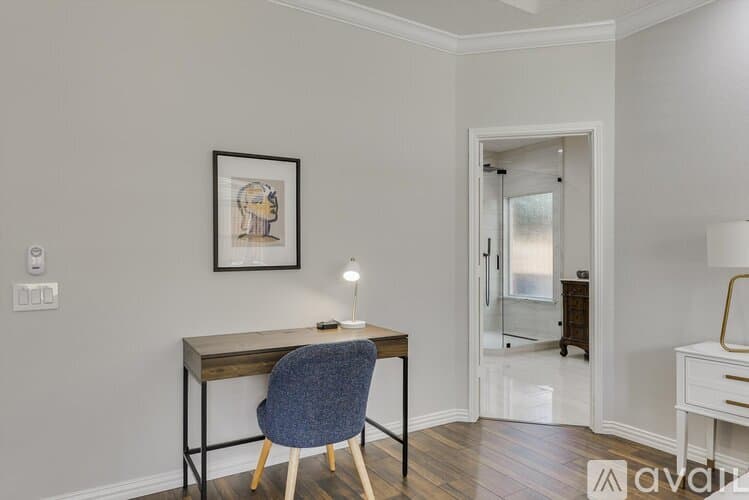 Grand Prairie House: 2313 Kingsley Dr