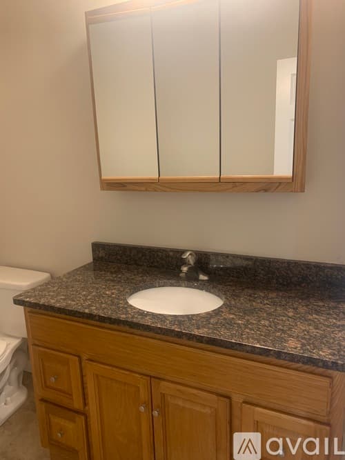 Cincinnati Apartment: 732 Ohio Pike