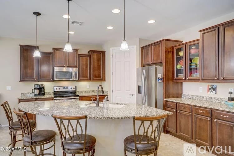 Buckeye House: 26781 W Oraibi Dr