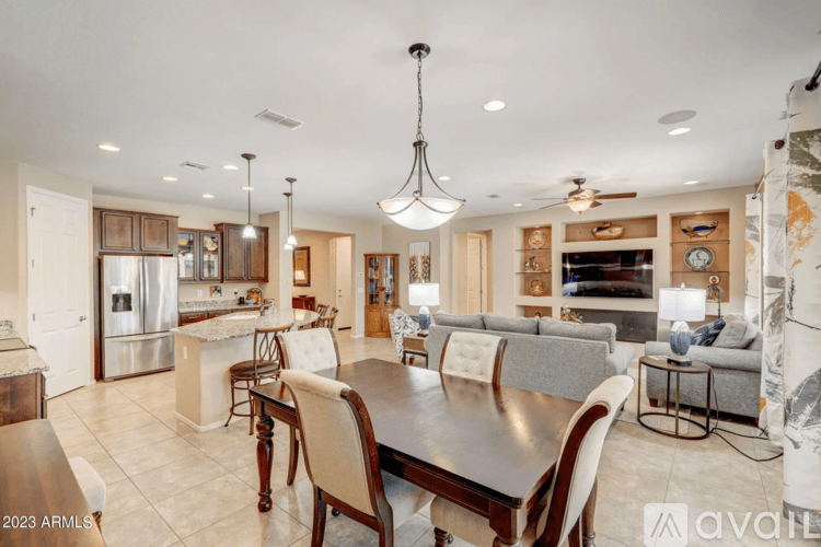 Buckeye House: 26781 W Oraibi Dr