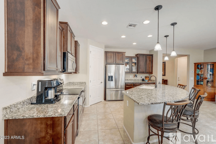 Buckeye House: 26781 W Oraibi Dr