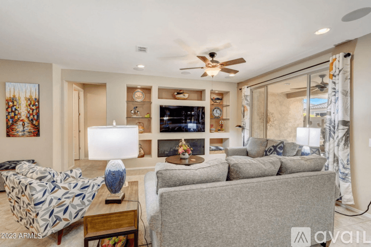 Buckeye House: 26781 W Oraibi Dr