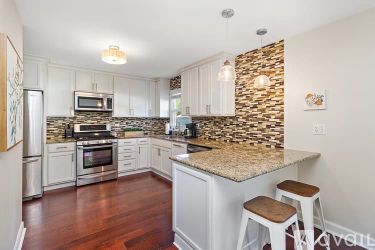 Orland Park House: 10240 Hawthorne Dr