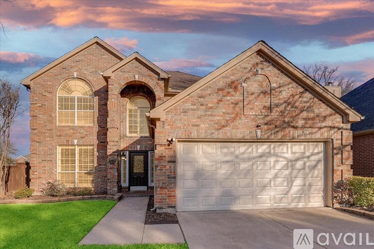 Flower Mound House: 2632 Skinner Dr