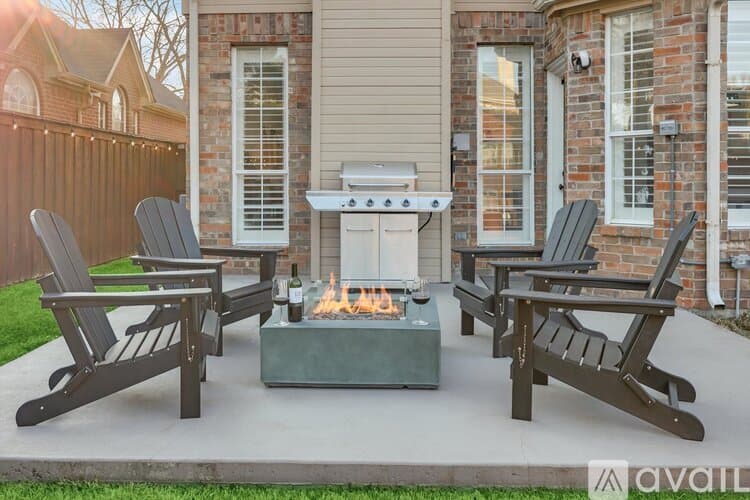 Flower Mound House: 2632 Skinner Dr