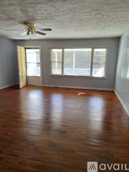 Marietta House: 1680 W Sandtown Rd SW