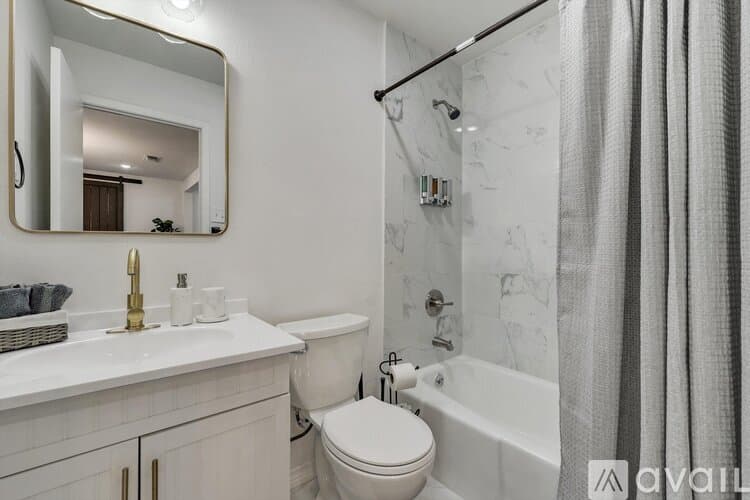 Fort Worth House: 7920 Limerick Ln