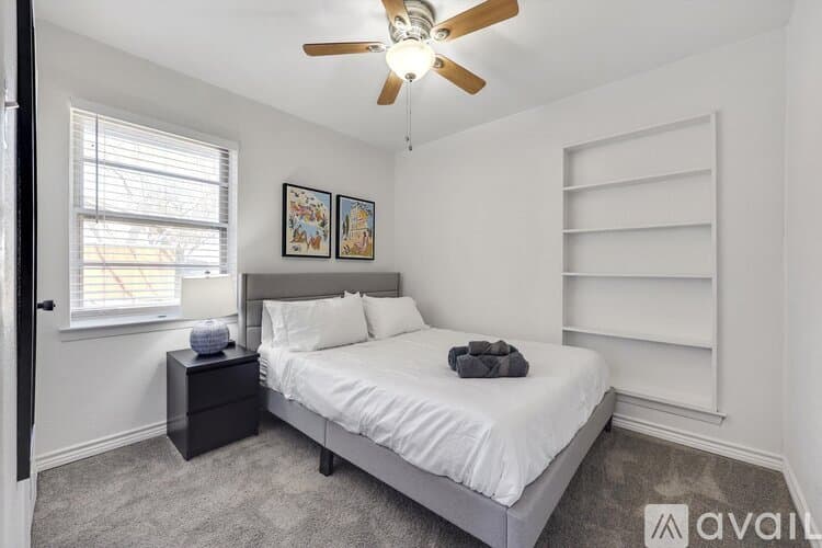 Fort Worth House: 7920 Limerick Ln