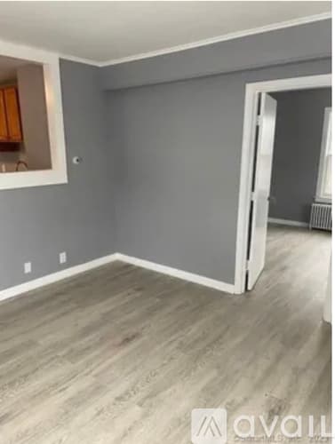 Torrington Apartment: 56 Beechwood Avenue
