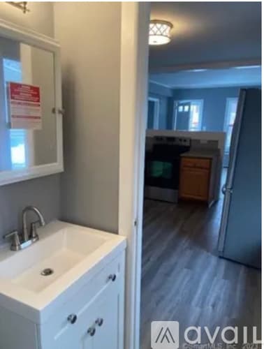 Torrington Apartment: 56 Beechwood Avenue