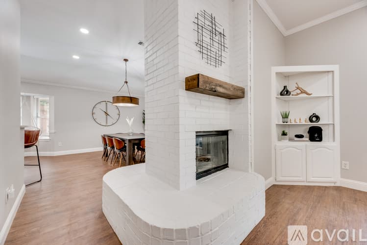 North Richland Hills House: 7512 Brentwood Ct