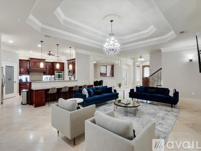Kennedale House: 621 Wildcat Way