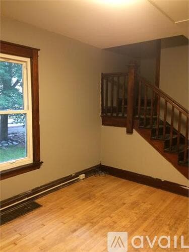 Eau Claire House: 228 9th Ave
