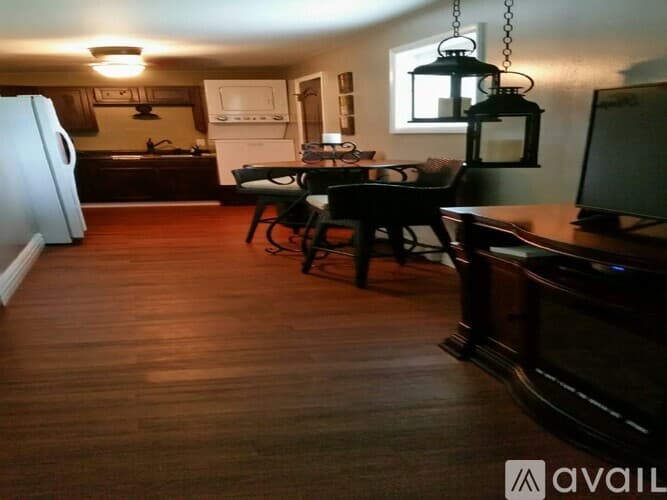 Cody House: 726 14th St