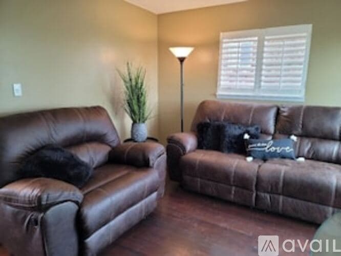 Cody House: 1613 Draw St